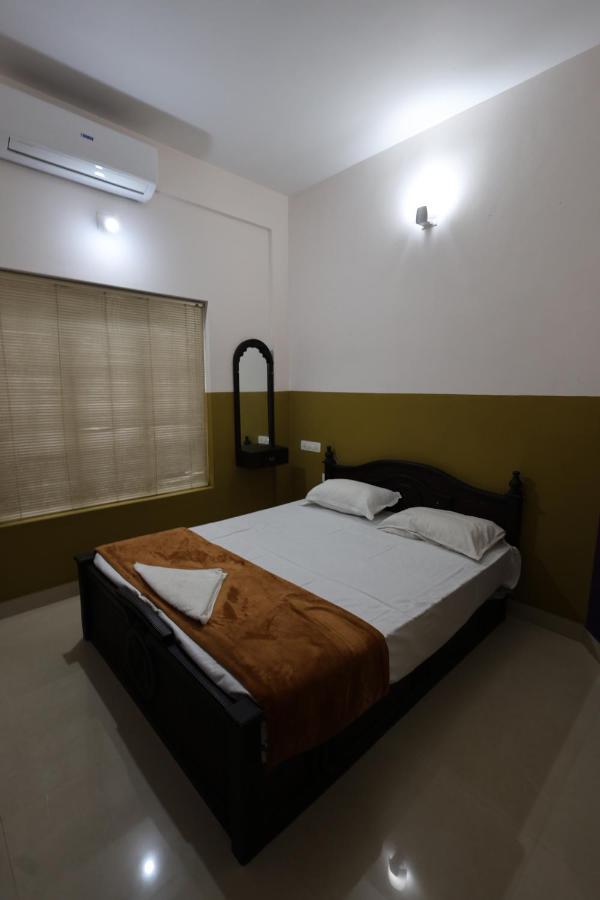 Wayanad Regal Residency Hotel Kalpetta Exterior photo