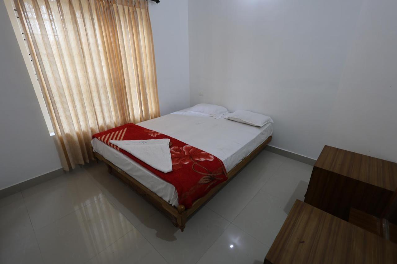 Wayanad Regal Residency Hotel Kalpetta Exterior photo