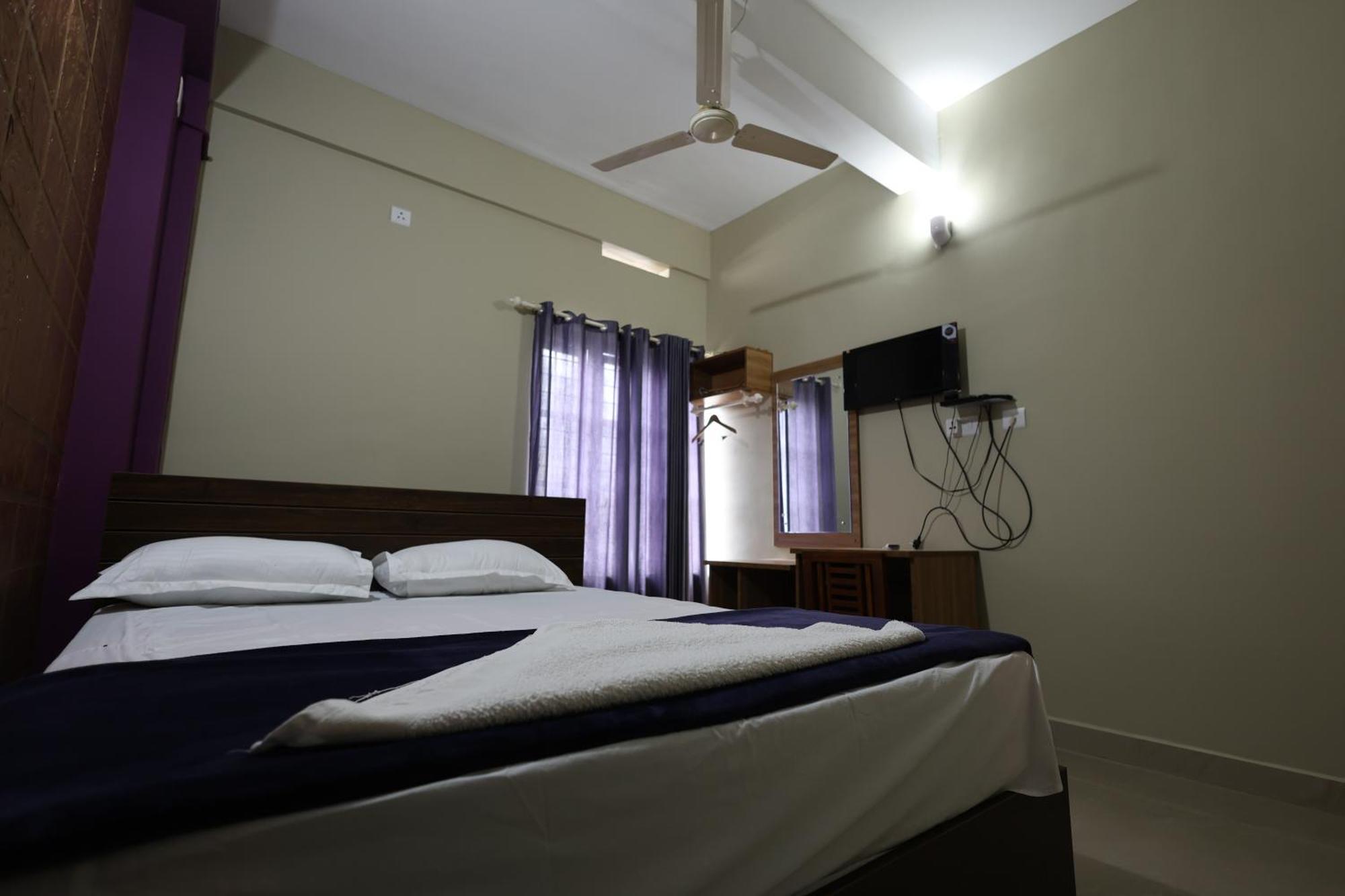 Wayanad Regal Residency Hotel Kalpetta Exterior photo